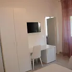 Πανσιόν La Perla