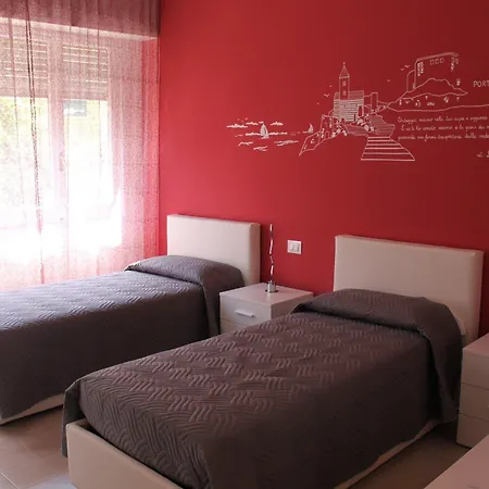 Konukevi La Perla La Spezia