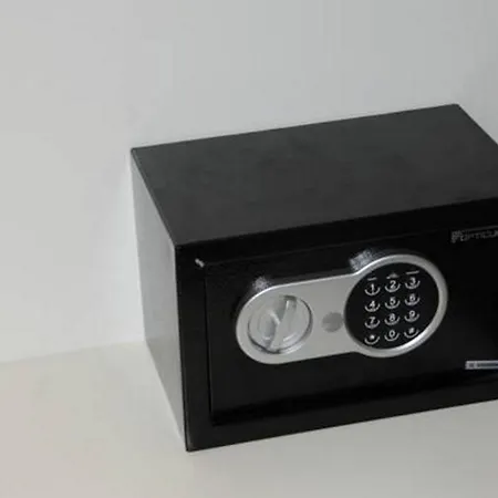 Konukevi La Perla 3*