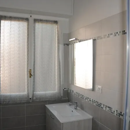 拉佩尔拉住宿加早餐旅馆 招待所