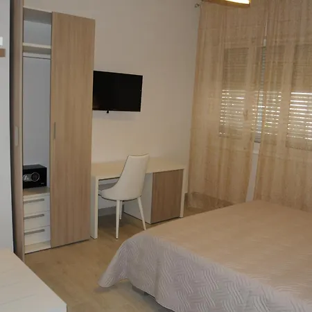 招待所 拉佩尔拉住宿加早餐旅馆