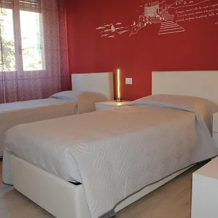 בית הארחה La Perla 3*